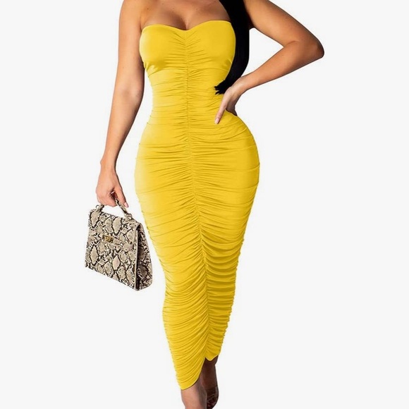 Dresses & Skirts - Strapless knee length dress